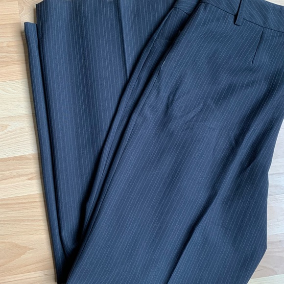 Cleo Suit Set - Picture 4 of 6